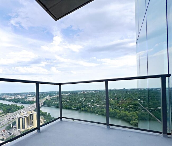 Foto del edificio - 44 East Ave
