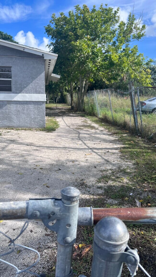Foto del edificio - 510 N 21st St