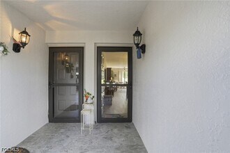 Building Photo - 5905 Trailwinds Dr