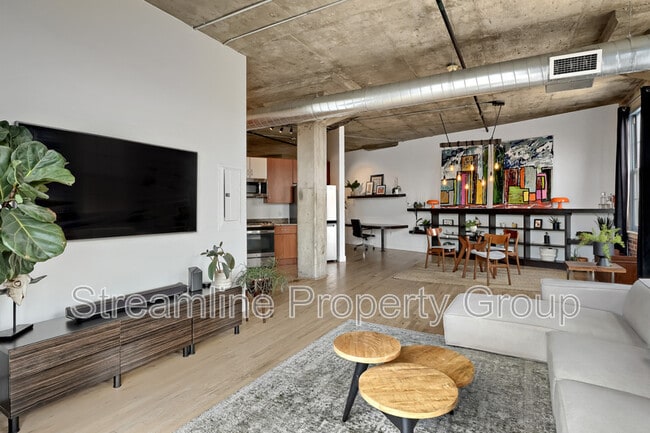 Photo - 2500 walnut st Apartment