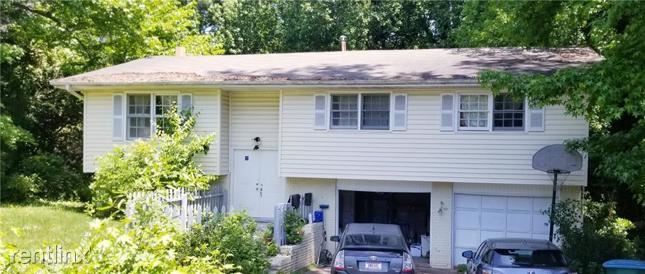 Primary Photo - 3 br, 2 bath House - 424 Killian Hill Road SW
