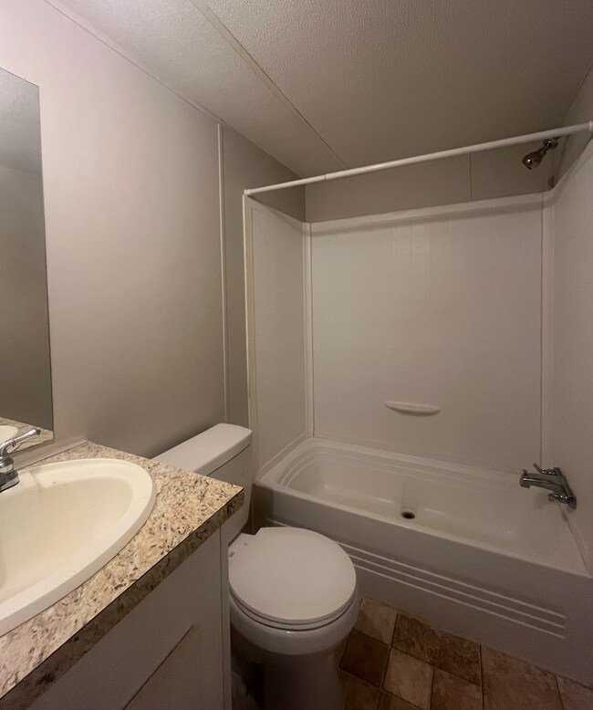 Foto del edificio - 159 Gas Plant Rd