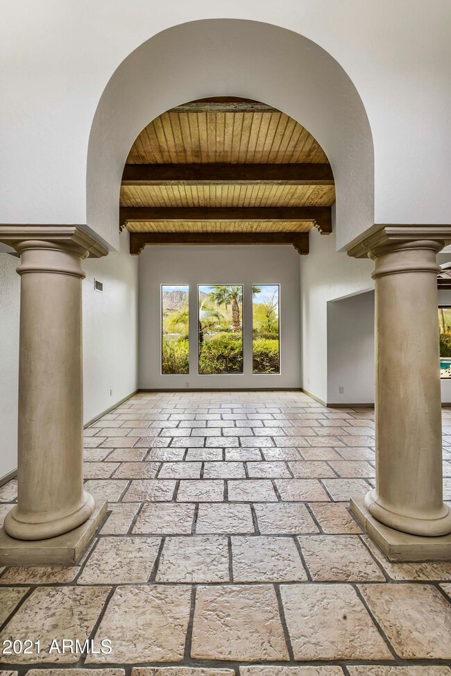 Foto del edificio - 8314 N Mockingbird Ln