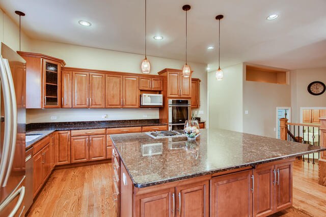 Foto del edificio - 8309 Hill Ave