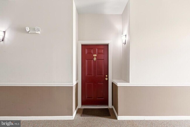 Foto del edificio - 4131 Fountainside Ln