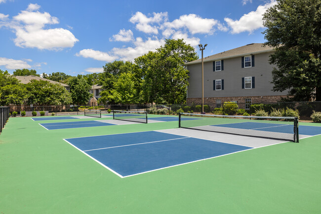 Building Photo - Pirates Cove Student Living