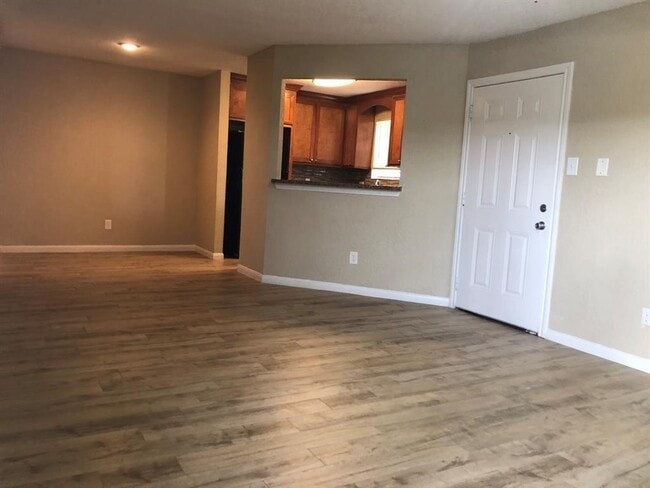 Foto del edificio - 12500 Sandpiper Dr