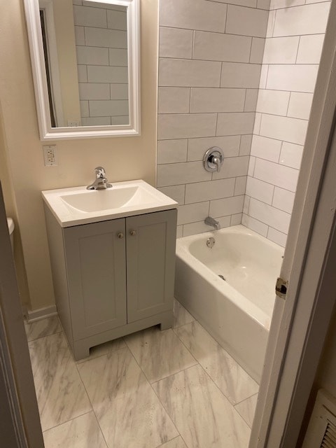 bathroom - 2305 W Fullerton Ave