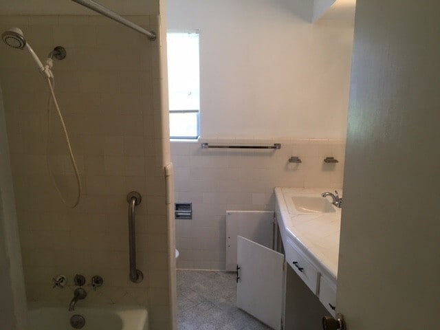 Building Photo - 317 Levin Ln