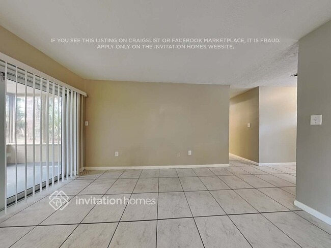 Building Photo - 26740 Magnolia Blvd