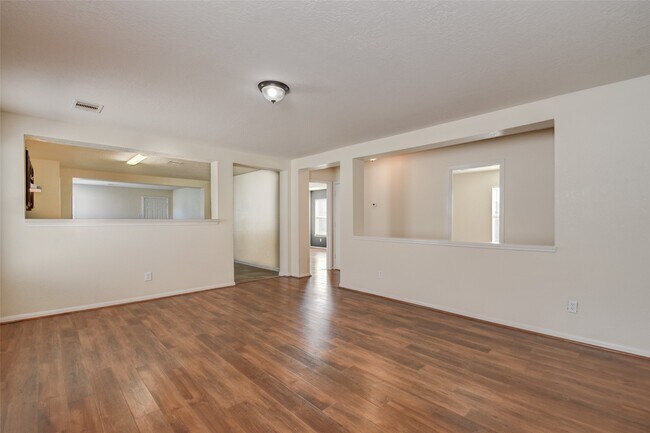 Foto del edificio - 18742 Westgate Park Dr