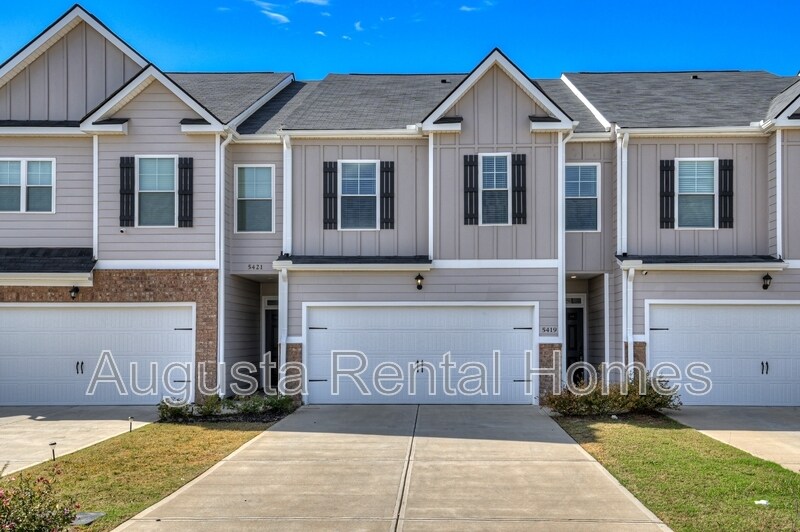Foto principal - 5419 Thrasher Ln