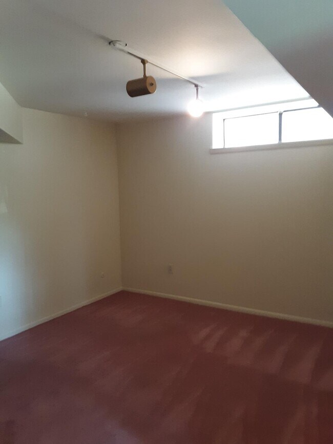 1781 Perrysville Ave Unit 1, Pittsburgh, PA 15212 Condo for Rent in