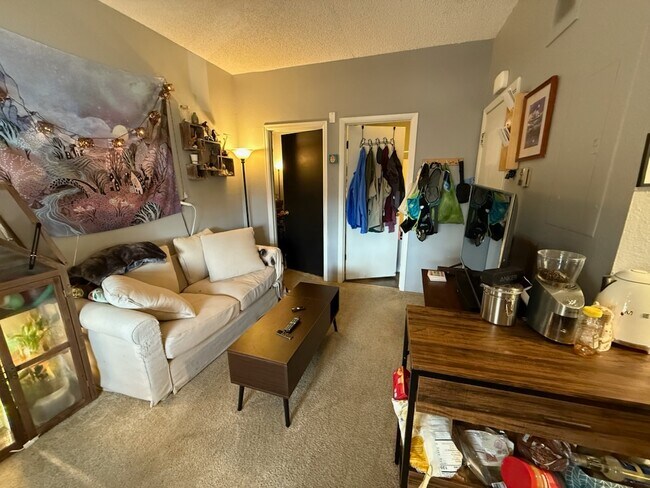 Foto del edificio - 78 N Sherman St