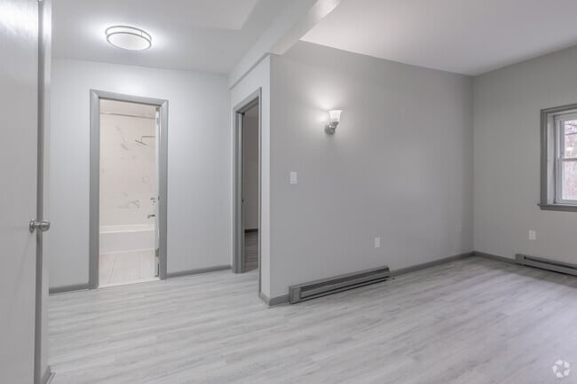 Livingroom - Apt #122 - Mar-Lea Park Apartments