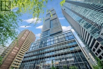 Building Photo - 55 Charles St E