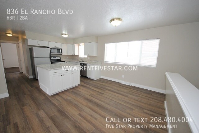 Foto del edificio - 836 El Rancho Blvd