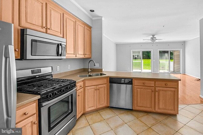 Building Photo - 7412 Tour Dr