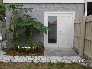 Primary Photo - 6969 Edgewater Dr
