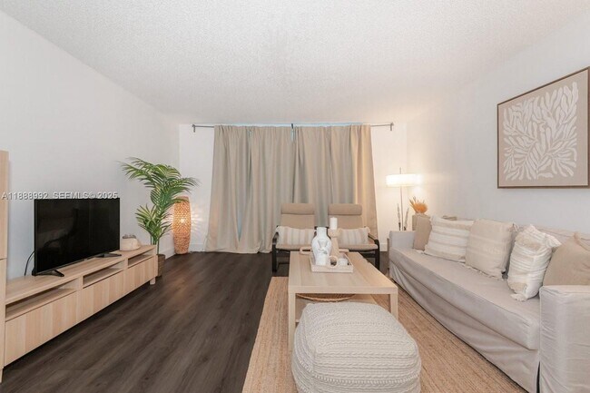 Foto del edificio - 2301 Collins Ave