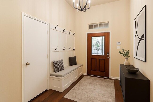 Foto del edificio - 4704 High Creek Ct
