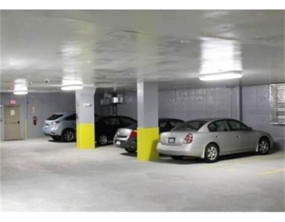 Foto del edificio - 446 Belgrade Ave