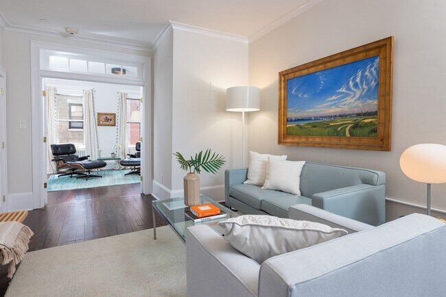 Foto del edificio - 50 Revere St