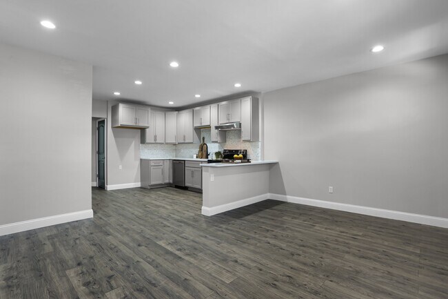 Foto del edificio - 3136 Maury Ave