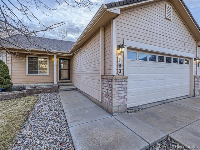 Foto del edificio - 763 Ridgebury Pl