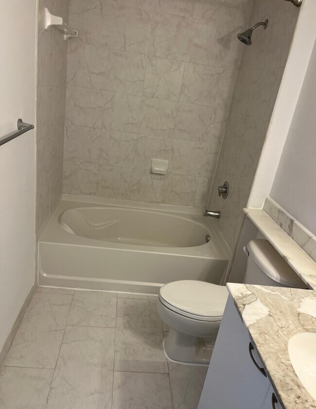 Foto del edificio - 234 NE 3rd St