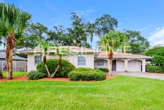 Building Photo - 1549 Silver Fox Cir