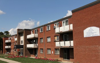 Building Photo - Ravine View Apartments