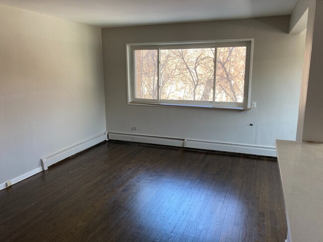 Building Photo - 209 Ridge Ave