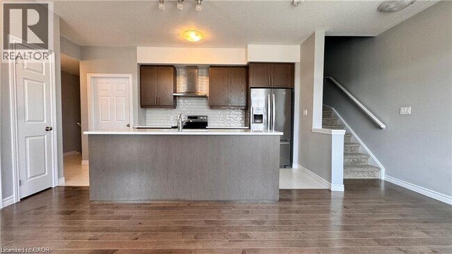 Building Photo - 86 Oat Ln