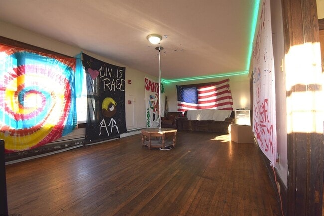 Foto del edificio - 678 Spruce St