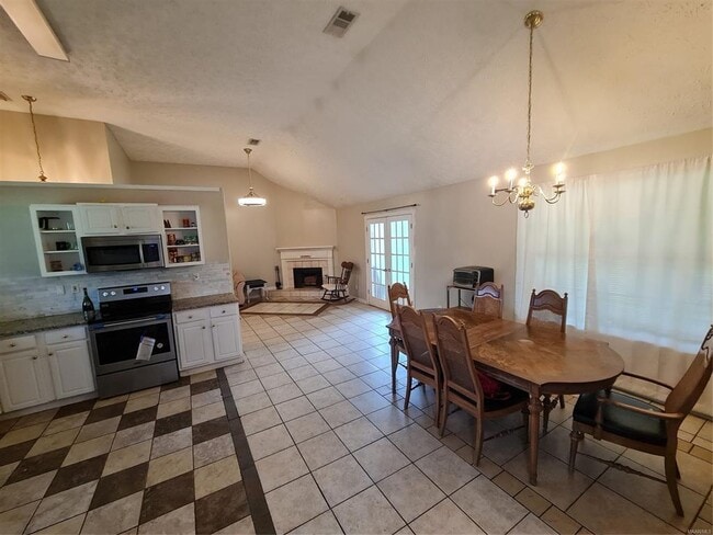 Foto del edificio - 123 Meadowview Dr