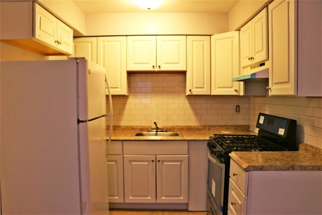 Foto del edificio - 421 Travis Avenue