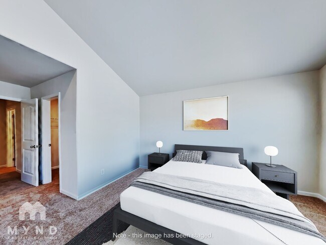 Building Photo - 184 Taverners Ln