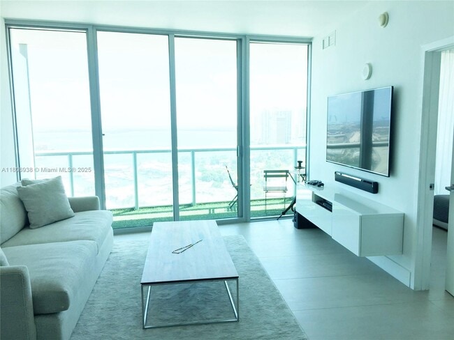 Building Photo - 888 Biscayne Blvd
