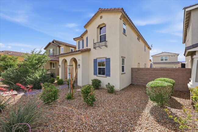 Foto del edificio - Beautiful home in the desirable Inspirada community! Move in ready!