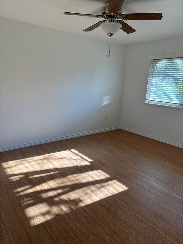 Primary Photo - 16522 Diana Ln