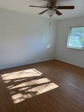 Building Photo - 16522 Diana Ln