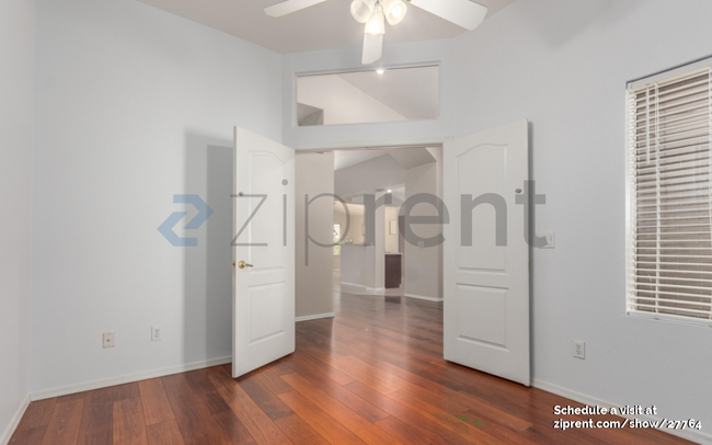 Building Photo - 1790 S Villas Ln