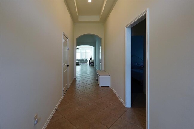 Building Photo - 27702 Amy Willow Ln