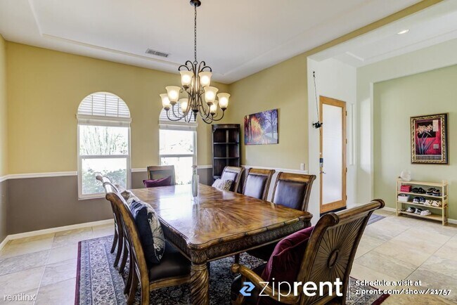 Building Photo - 4 br, 3.5 bath House - 2370 N Hermosa Dr, ...