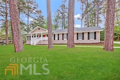 Building Photo - 3190 Rockview Dr