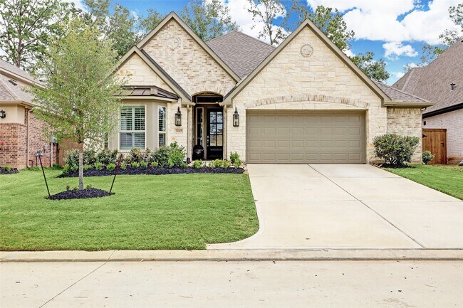 Building Photo - 21825 Enchanted Rock Dr N