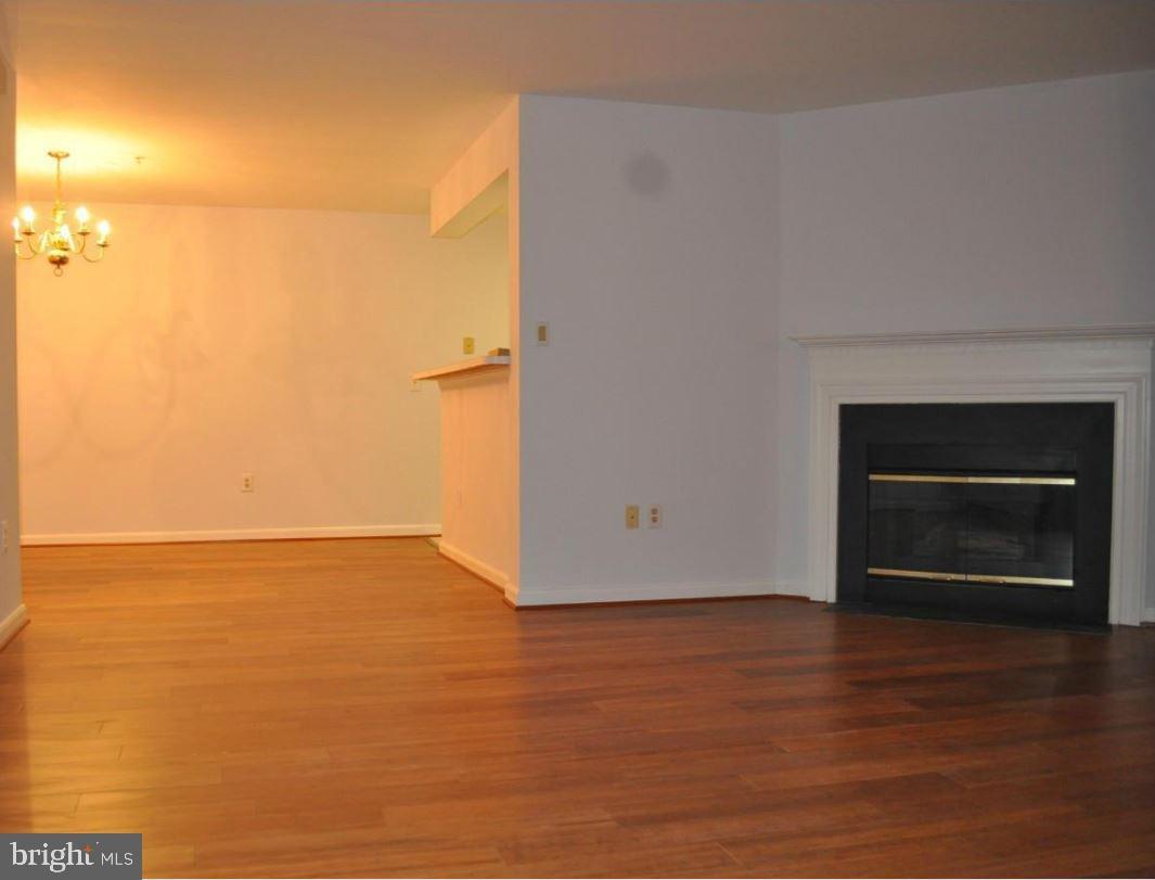 11808 Eton Manor Dr Unit 203, Germantown, MD 20876 Room for Rent in