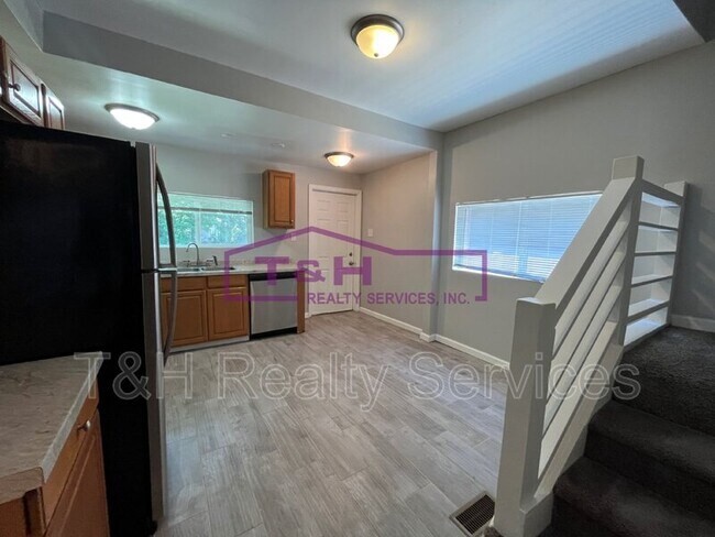 Foto del edificio - 2509 N Harding St