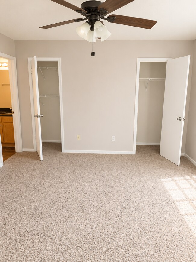Foto del edificio - 3102-3108 Destin Circle